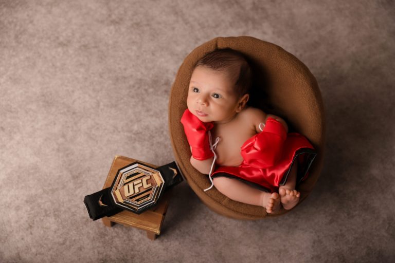 When Is The Ideal Time For Newborn Photography?